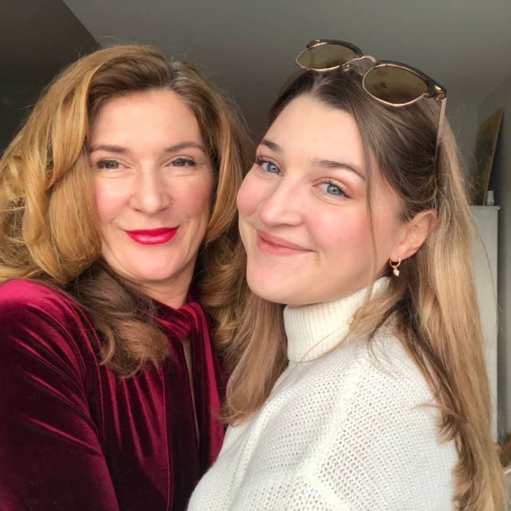 Meet your Posher, Bella